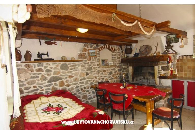 Apartmaji i kuće Dolac – foto 17