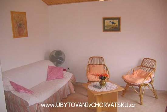 Apartmaji Sobe Akmadzic – foto 6