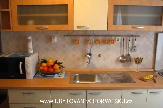 Apartmaji Sobe Akmadzic – foto 7