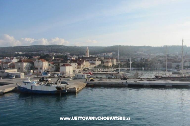 Apartmaji Denis Supetar Brač – foto 8