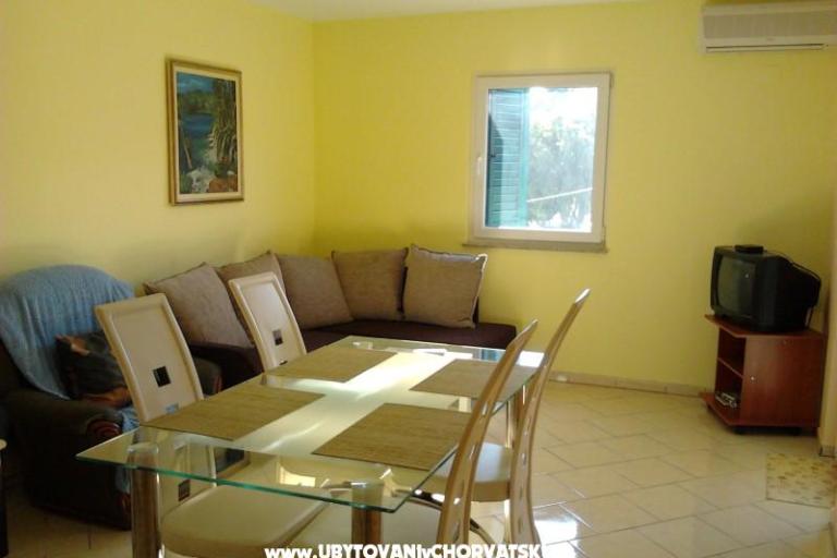 Apartmaji Vladimir – foto 7