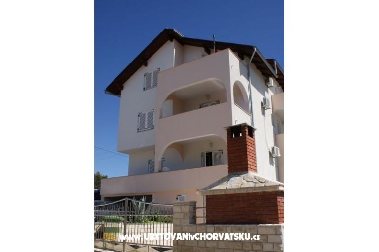 Apartmaji ADRIA – foto 6