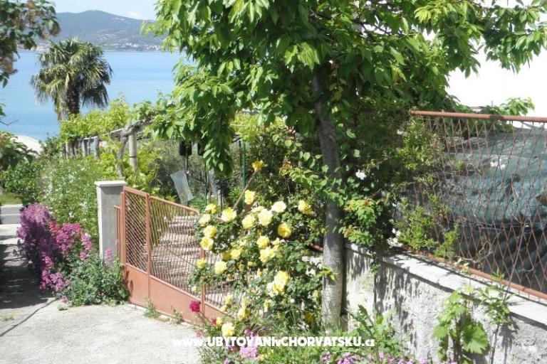 Apartmaji Lucija – foto 13