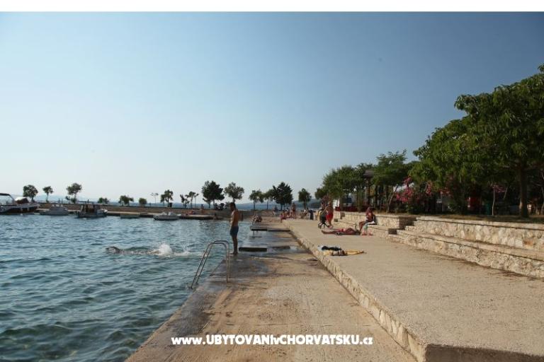 Apartmaji Lucija – foto 14