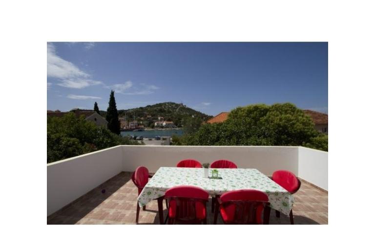 Apartmaji Gomilica – foto 12