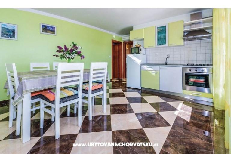 Apartmaji Hari – foto 11