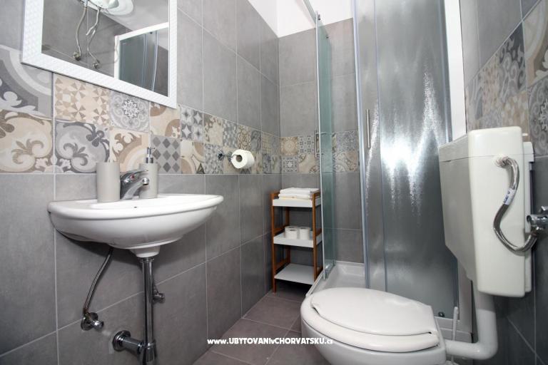 Apartmaji Nika – foto 7