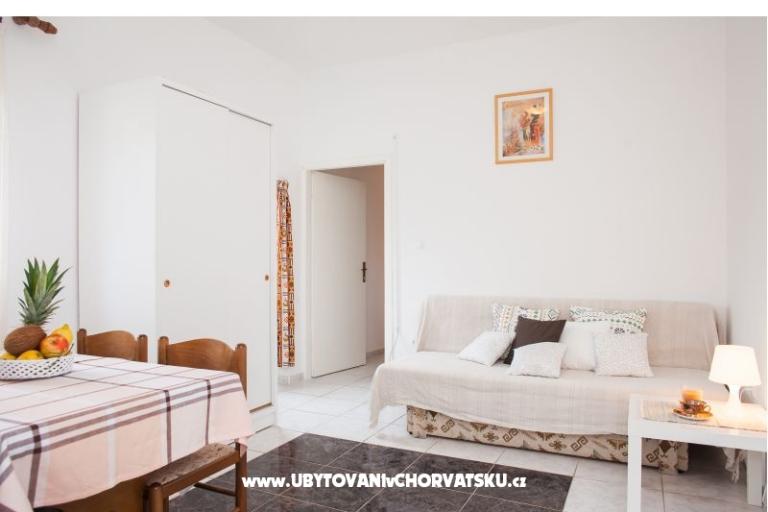 Apartmaji Barbara Tisno – foto 17