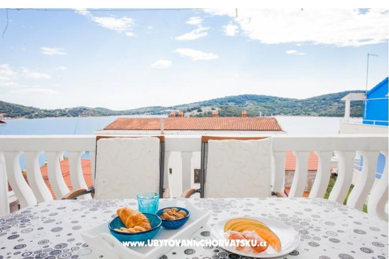 Apartmaji Barbara Tisno – foto 4