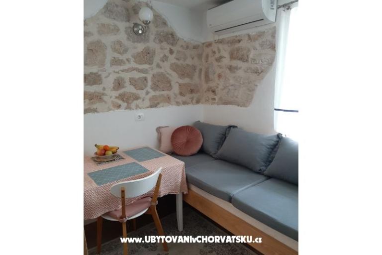 Apartma - kamena kuća  Šparoga – foto 22