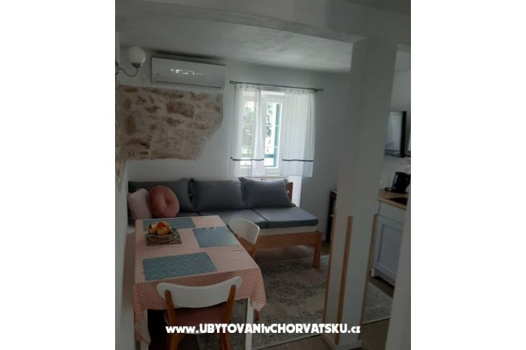 Apartma - kamena kuća  Šparoga – foto 23