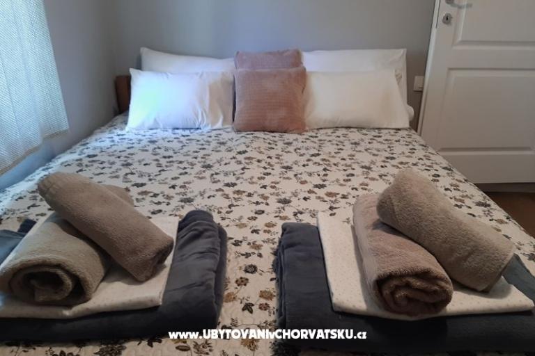 Apartma - kamena kuća  Šparoga – foto 4
