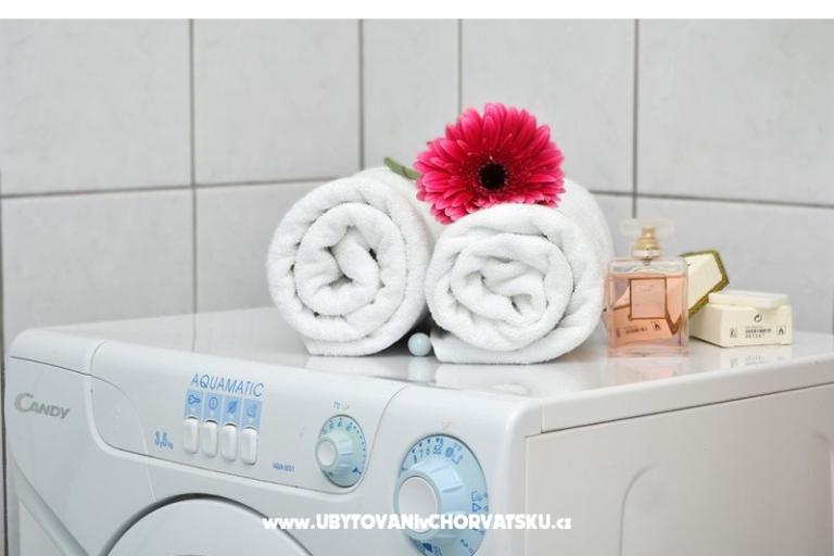 Apartmaji Ana i Vinka – foto 11