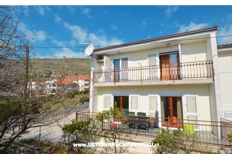 Apartmaji Ana i Vinka – foto 15