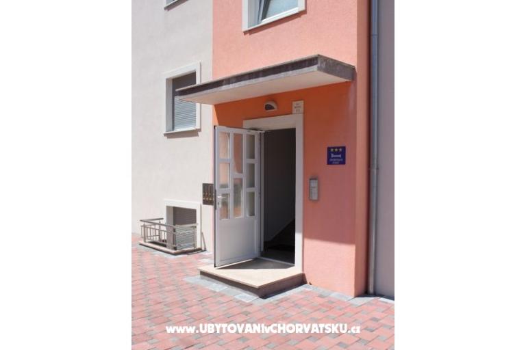 Apartma Anadina KOMFOR KRAJ PLAŽE – foto 17