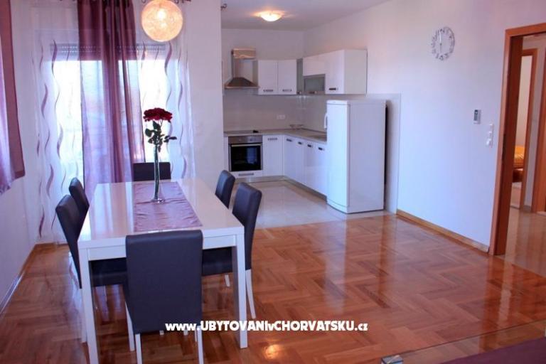 Apartma Anadina KOMFOR KRAJ PLAŽE – foto 3