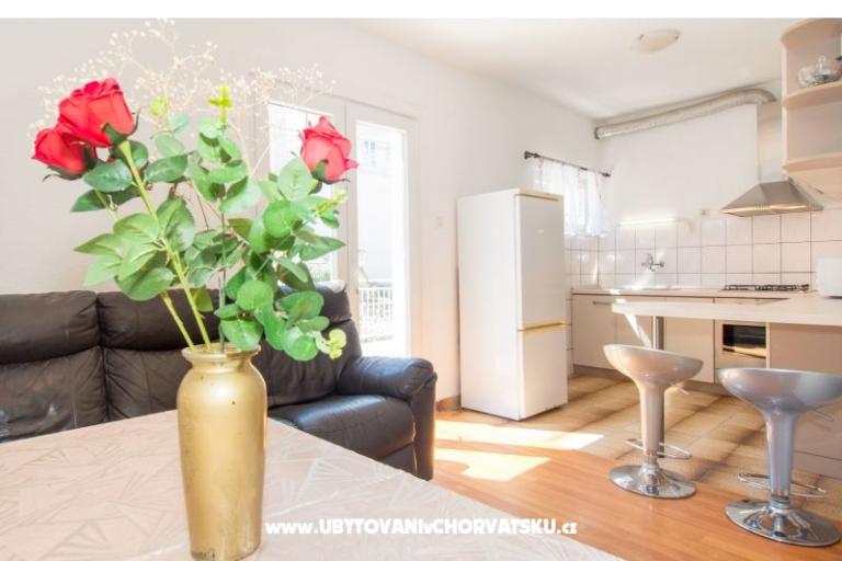 Apartma Gordana Seaview – foto 9