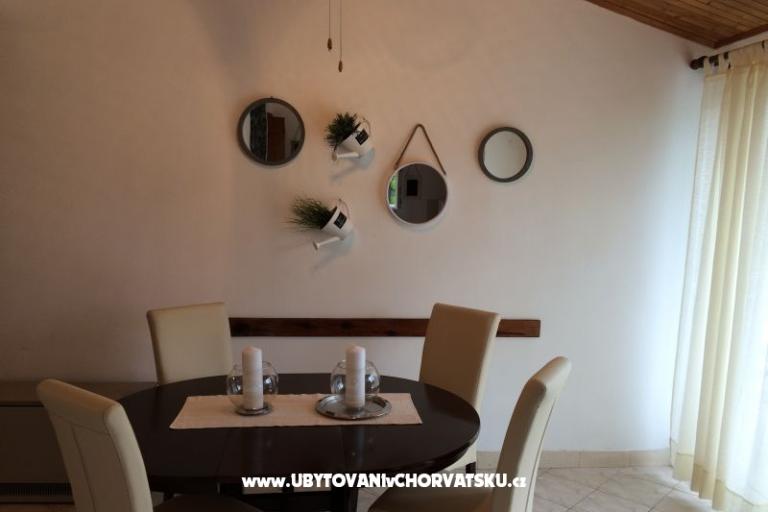 Apartma Jelena – foto 9