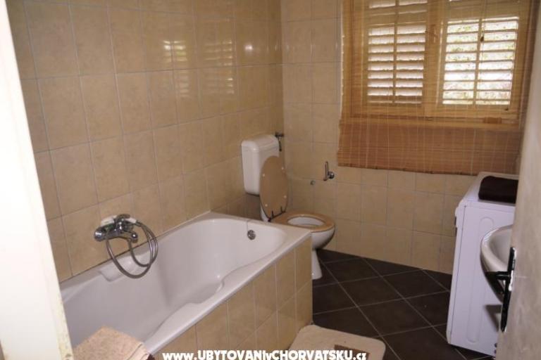 Apartma Lana – foto 8