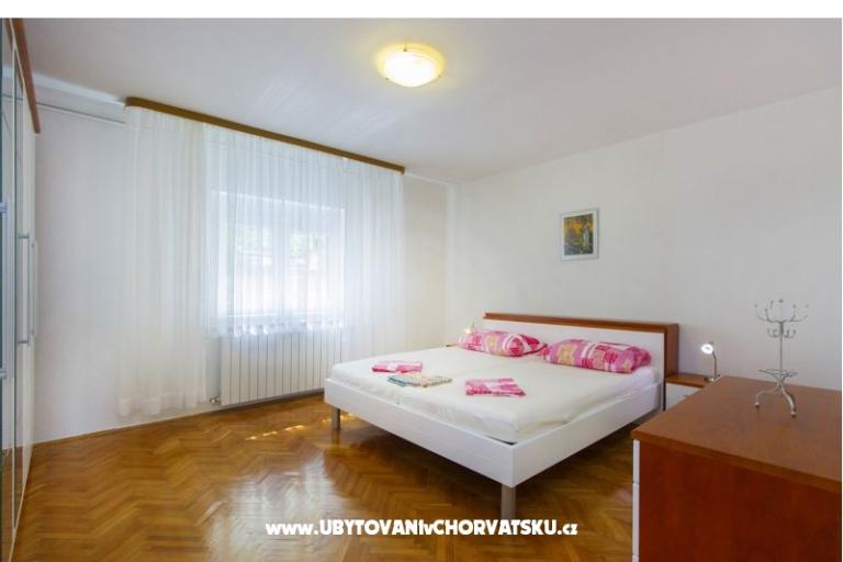 Apartma Melita Lara – foto 4