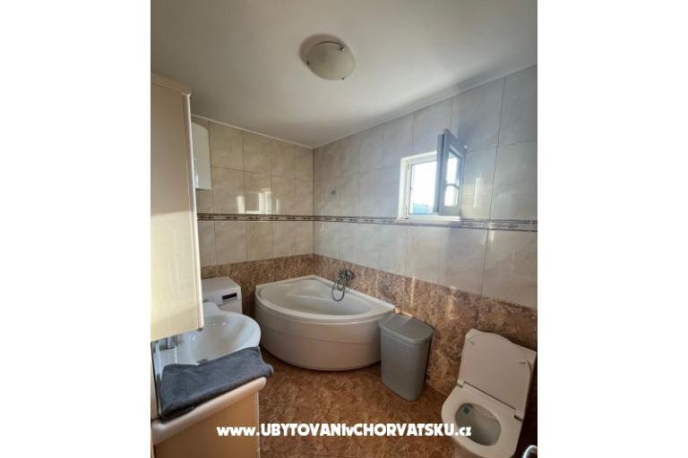 Apartma Lana – foto 10