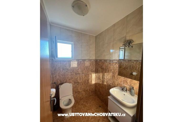 Apartma Lana – foto 12