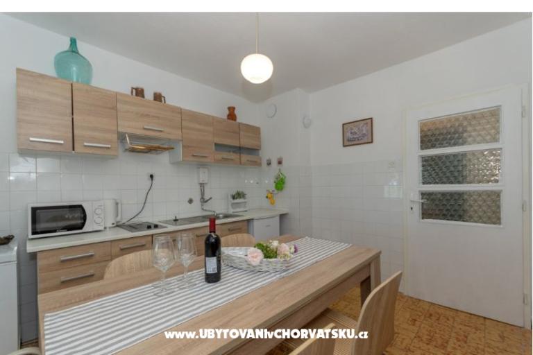 Apartma Nona Elza – foto 9