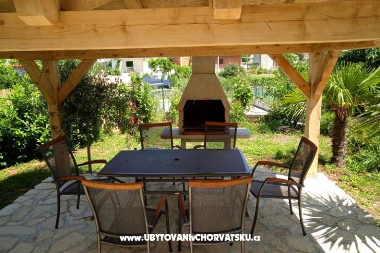 Apartma Tea Slatine – foto 15