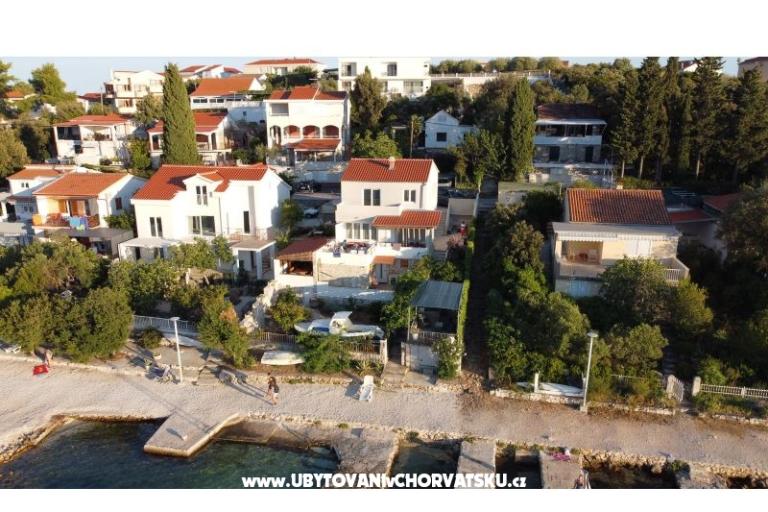 Apartma Zoranka na plaži – foto 21