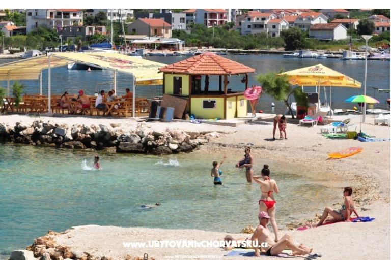 Apartma Zoranka na plaži – foto 6