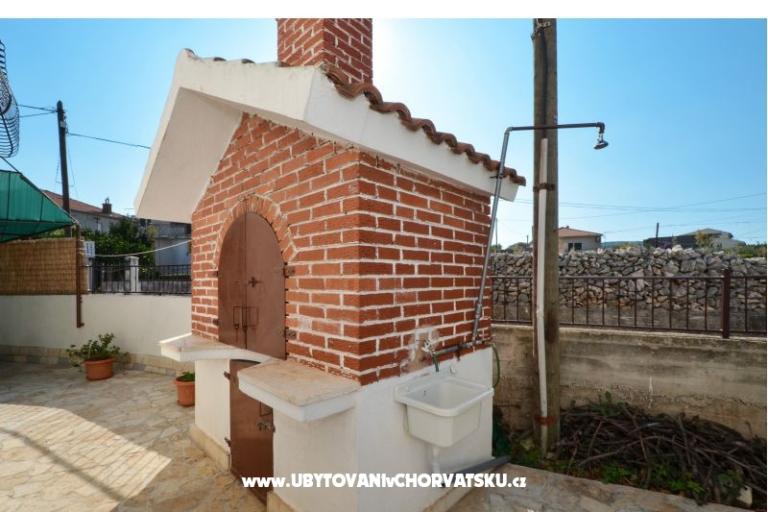 Apartmaji  Mirjana – foto 11