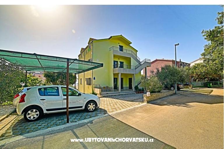 Apartmaji Aniva – foto 6