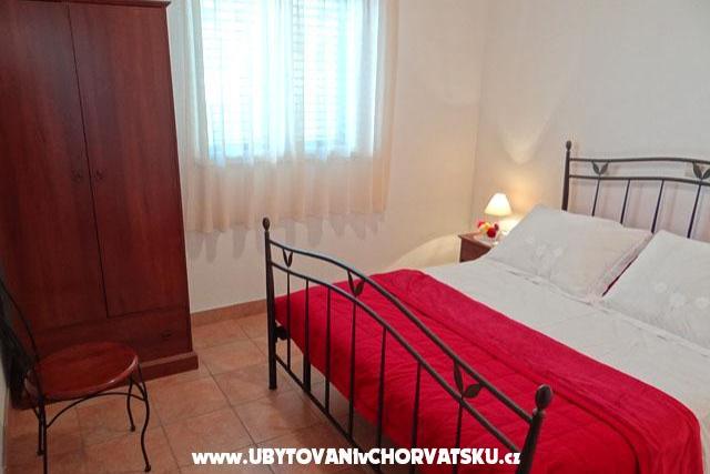 Apartmaji Zora – foto 8