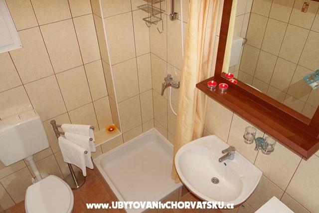 Apartmaji Zora – foto 9