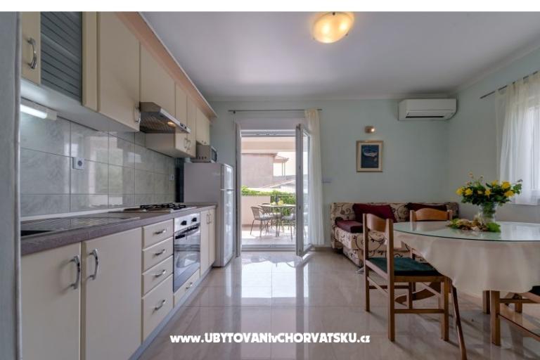 Apartmaji Glavina – foto 10