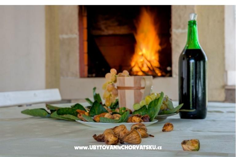 Apartmaji Glavina – foto 6