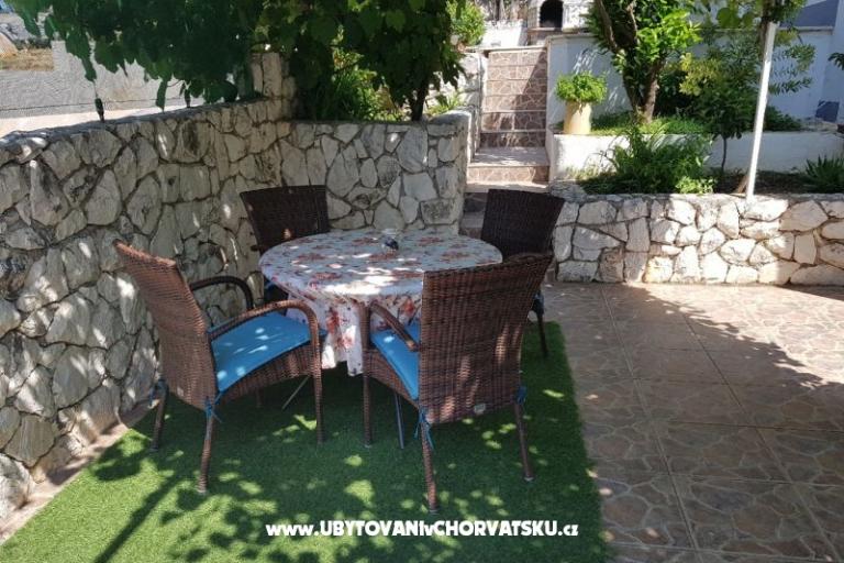 Apartmaji Ivan Okrug Gornji – foto 11