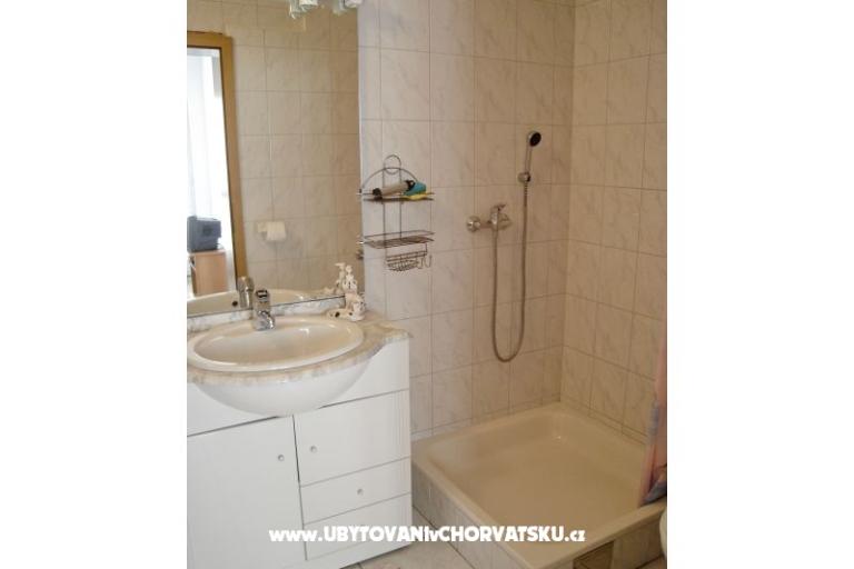 Apartmaji Jelena – foto 11