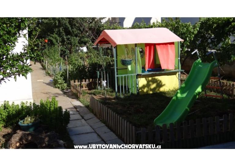 Apartmaji Jelena – foto 14