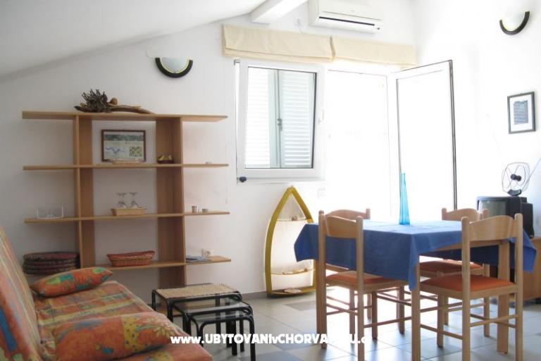 Apartmaji Jelena – foto 2