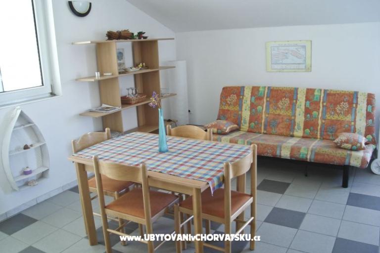 Apartmaji Jelena – foto 7