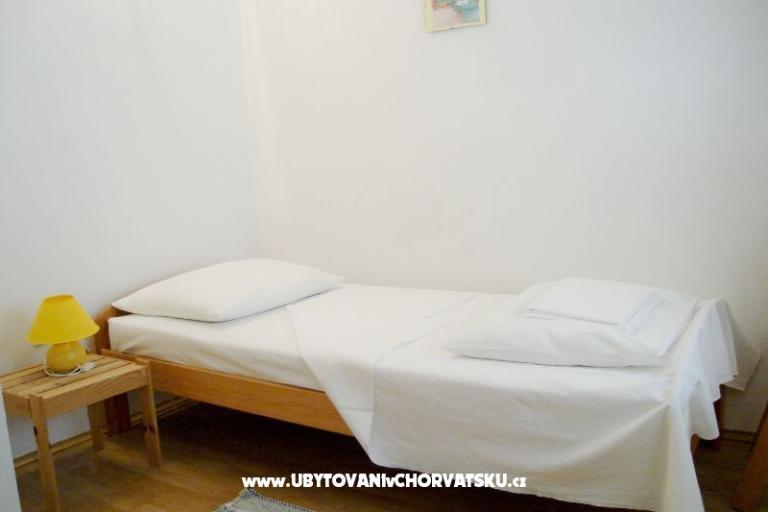 Apartmaji Jelena – foto 9