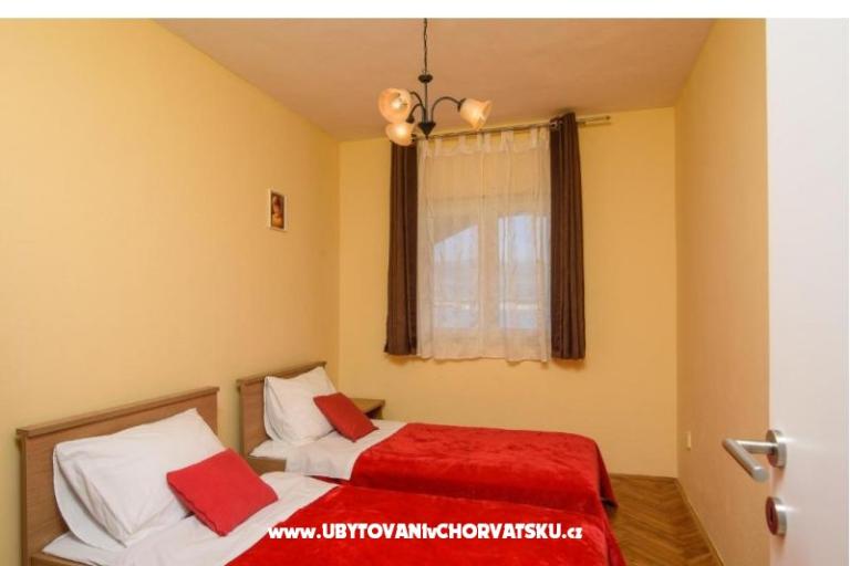 Apartmaji Karmen – foto 8