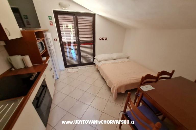 Apartmaji Katić Slatine – foto 13