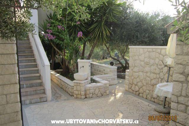 Apartmaji Katić Slatine – foto 17