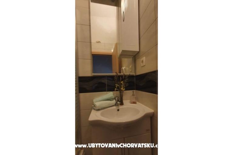 Apartmaji Lana – foto 3
