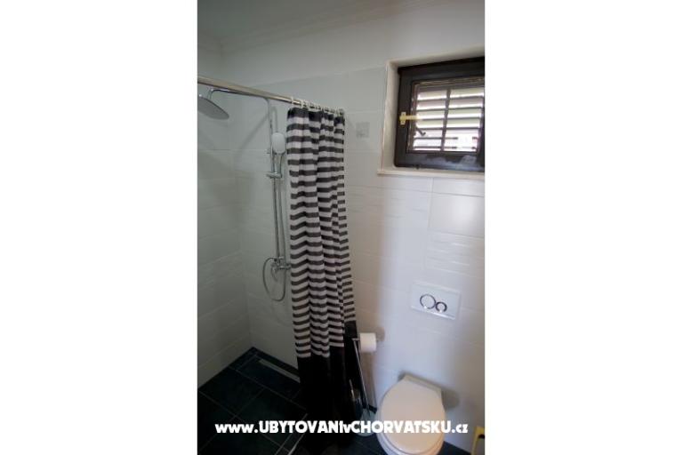Apartmaji Laura – foto 15
