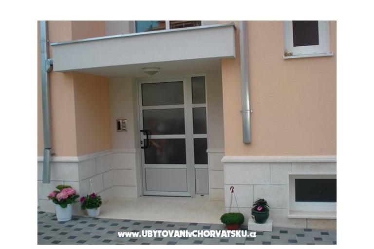 Apartmaji Linda – foto 9