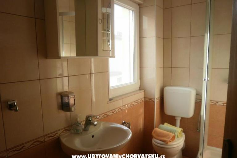 Apartmaji Lorena – foto 7