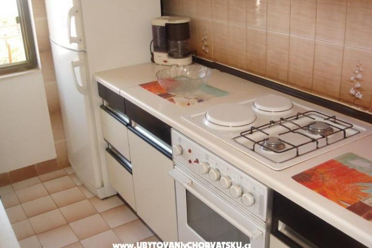 Apartmaji Mihovilovic – foto 8